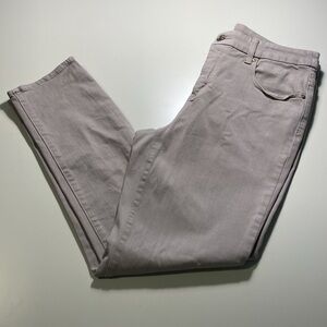 Chico’s Jeans-the So Slimming Girlfriend Ankle Collection-Size .5/US6 - Like New